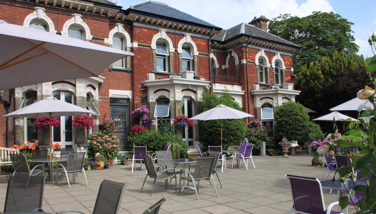 Leaside Hotel Luton  Eksteriør billede
